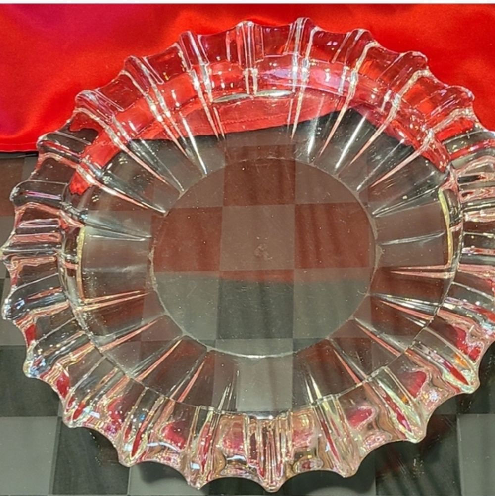 Elegant Clear Glass Decorative Ashray Heavy Old Glaas